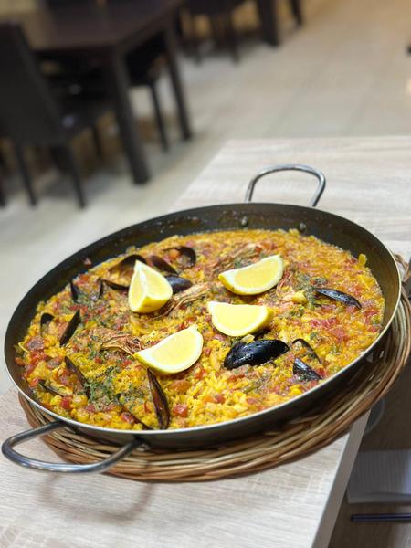 Paella cu Fructe de Mare (2pers.)